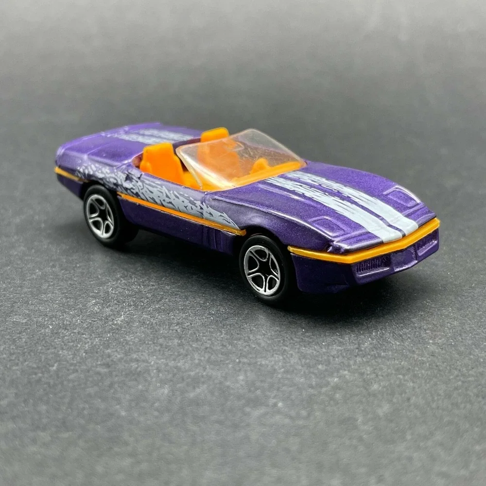 Matchbox 1987 '87 Chevrolet Corvette Convertible Car Purple Diecast 1/56 Loose
